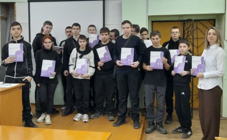 Клиентская служба СФР в Санчурском районе проводит Дни пенсионной грамотности для молодежи.